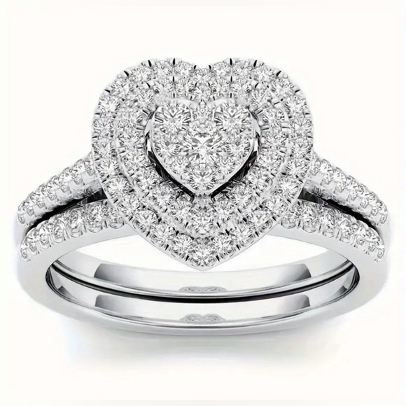 Jewelry - NIB- 201 Sterling Silver CZ Heart Ring Set